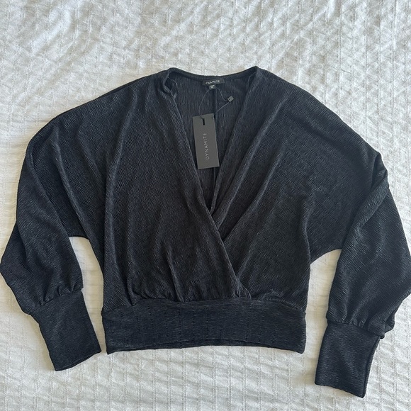 Dynamite black low cut blouse - Picture 1 of 2